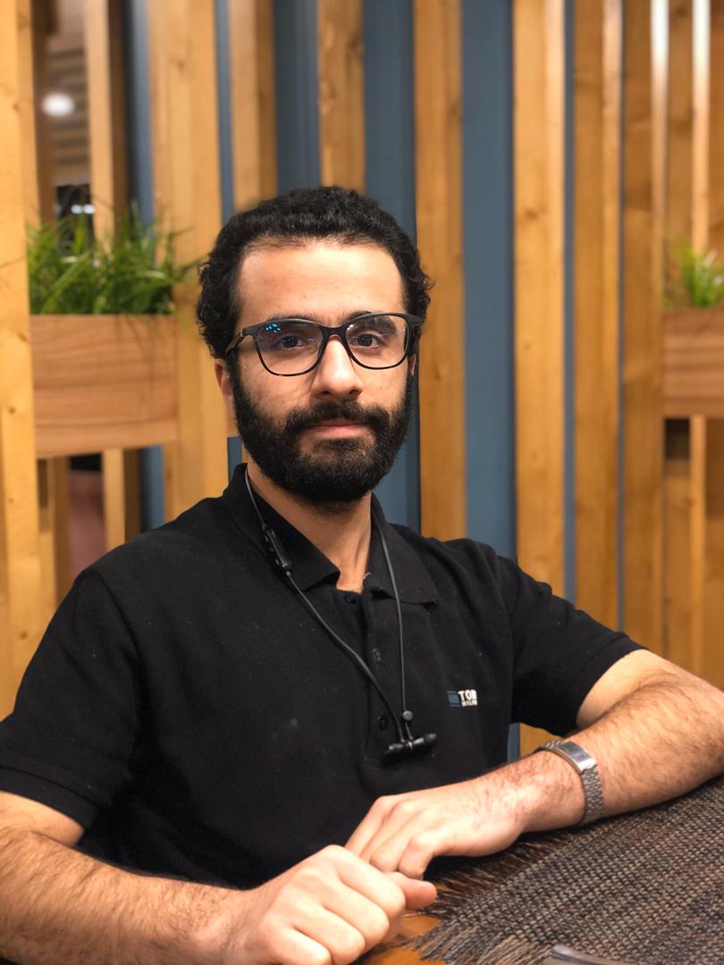 صدرا حلاج حساس