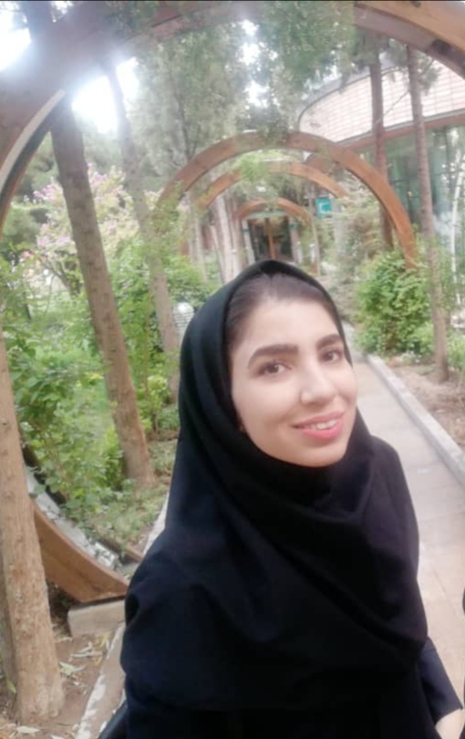 پریسا فتحیان