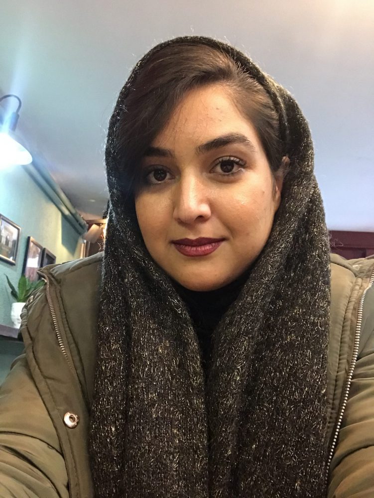 فرزانه آشوری