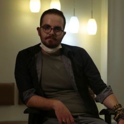 علیرضا آقایی