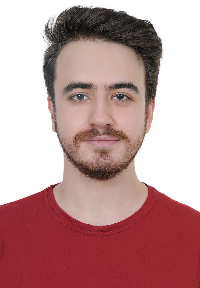 پویا پاکزاد