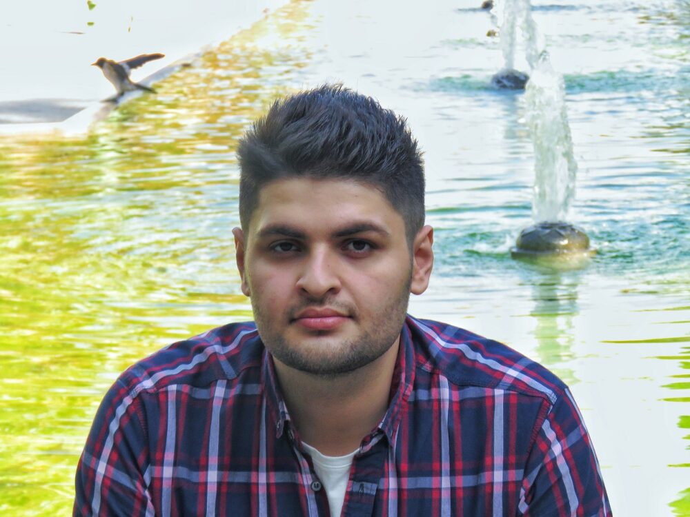 یوسف دوستدار ماچیانی