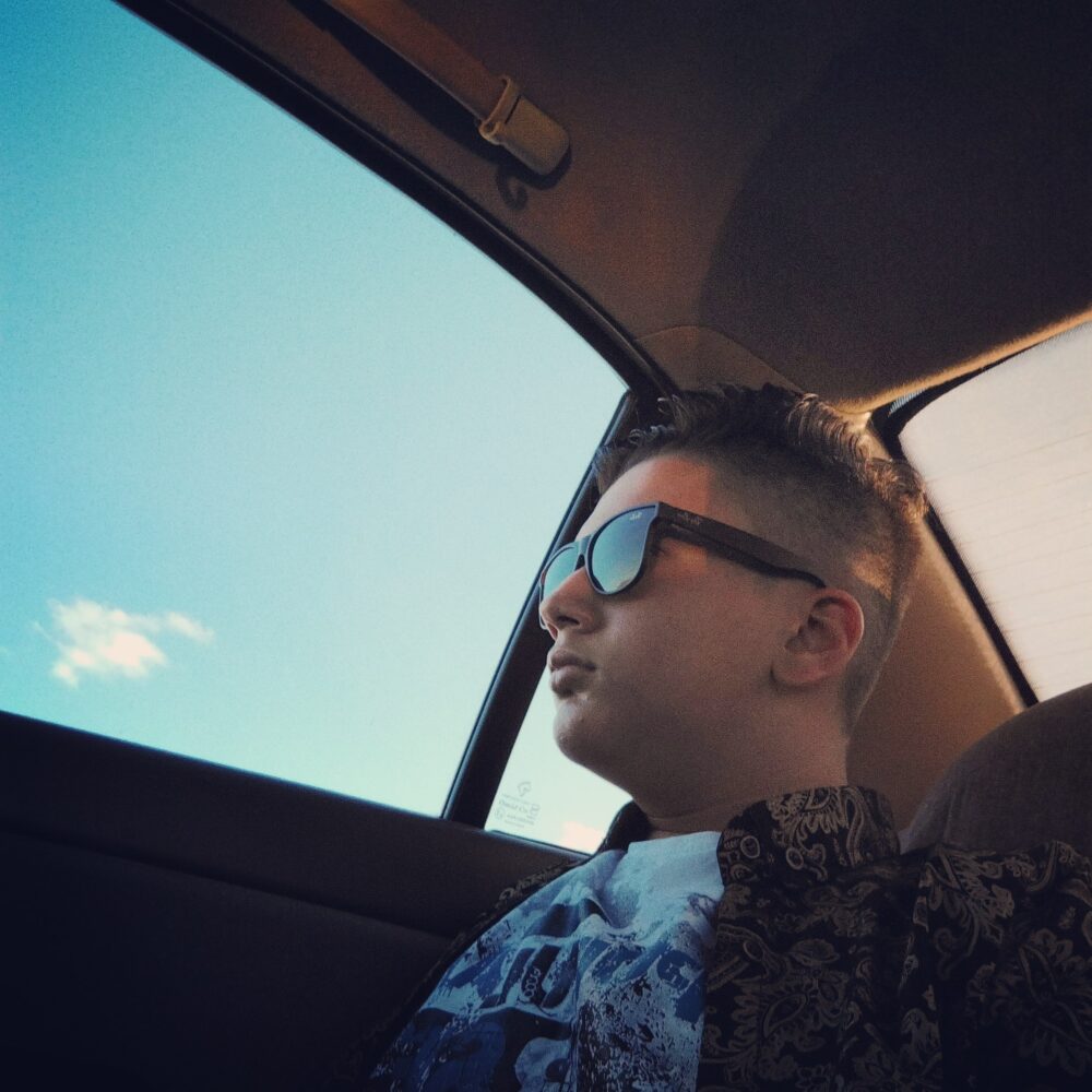 مبین مرادپور