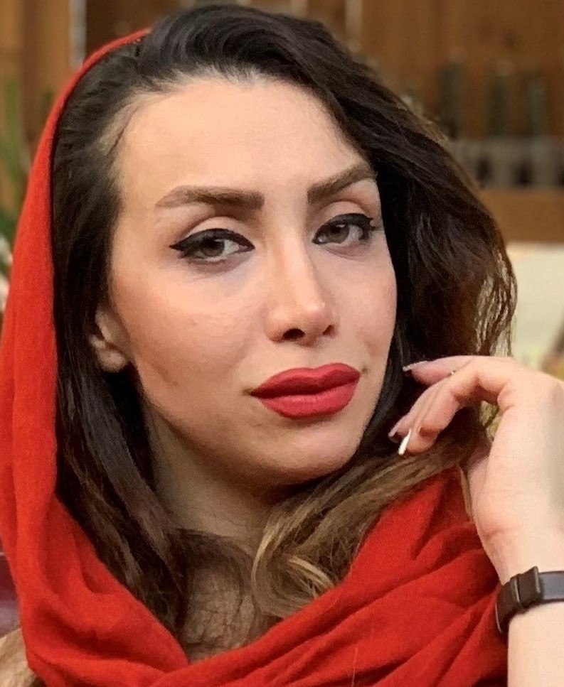 ساینا اناری