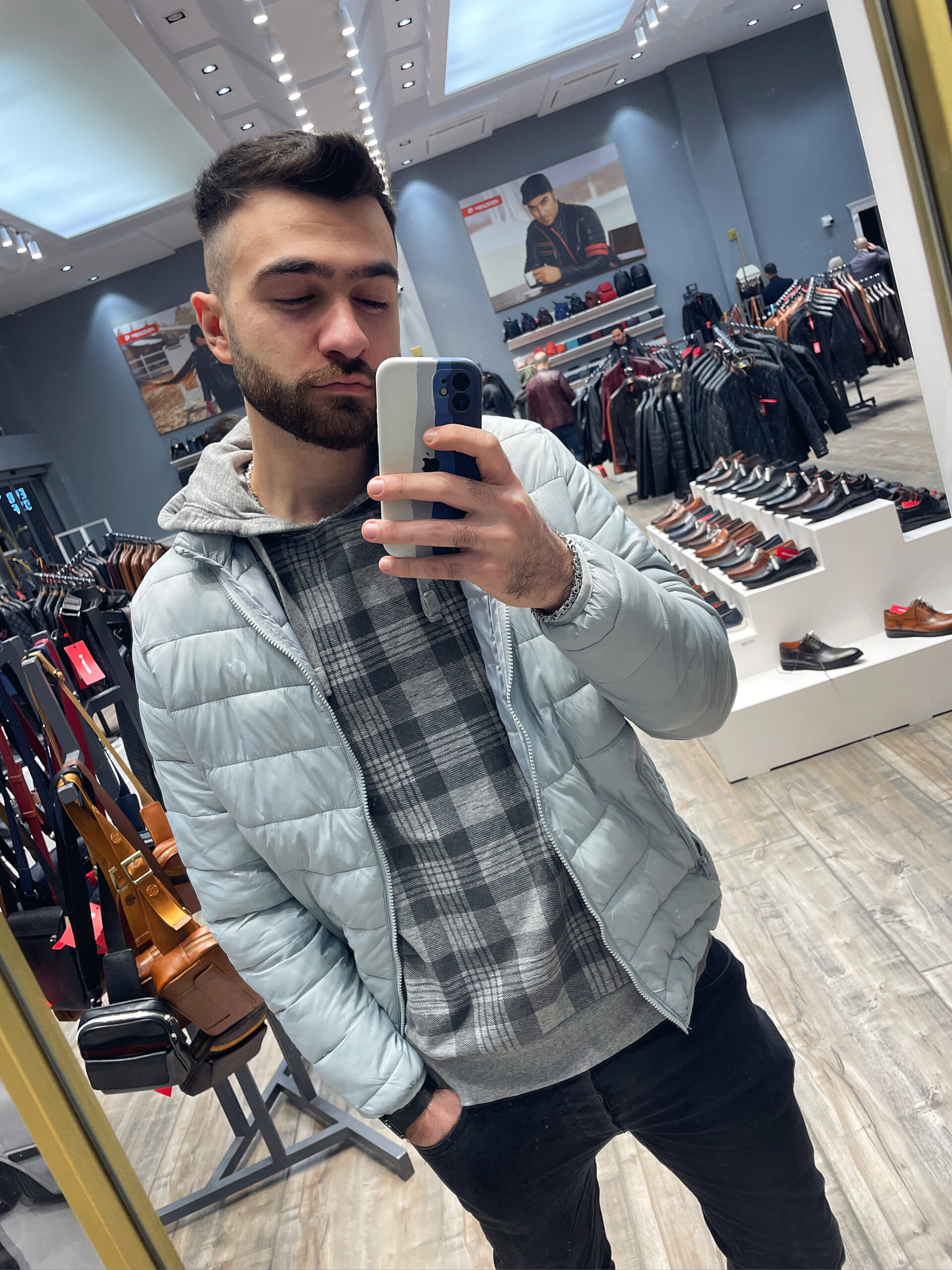 اشکان پیرواولیاء