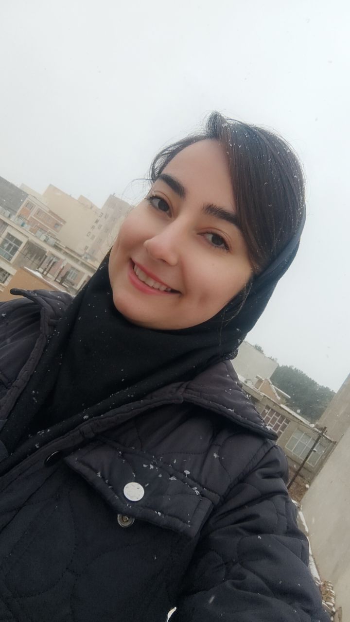 زهرا افشاری