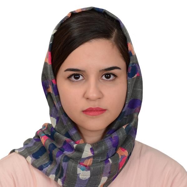 نیلوفر زمانی