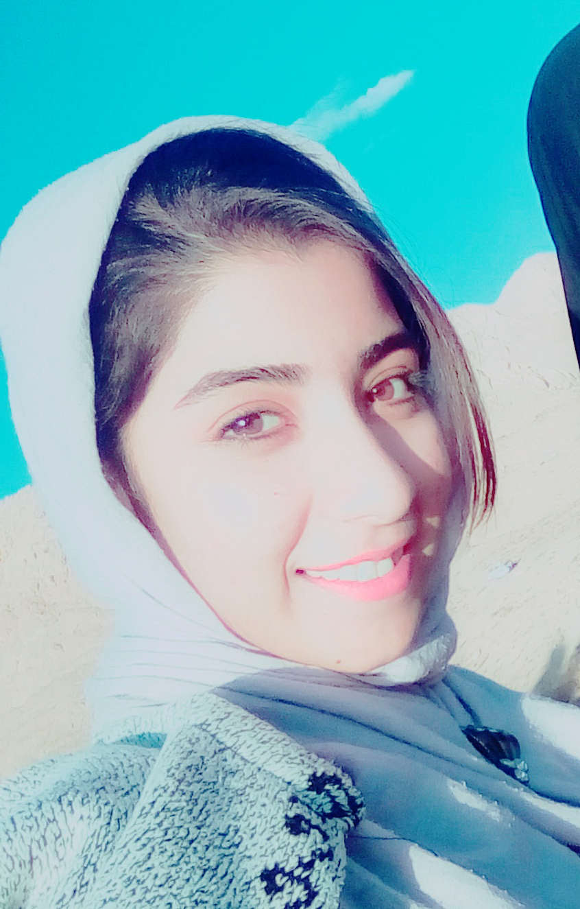 نادیا حاتمی کیا