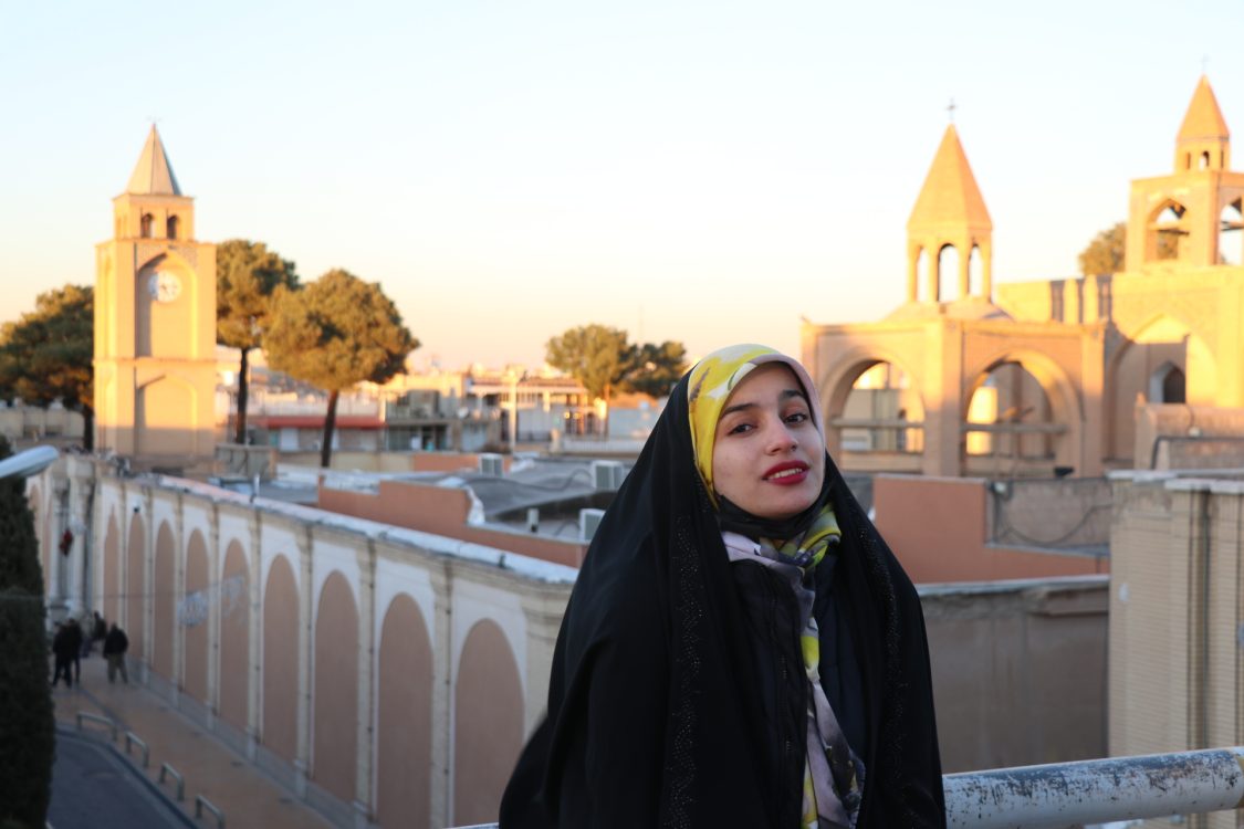 نگار طباطبائی