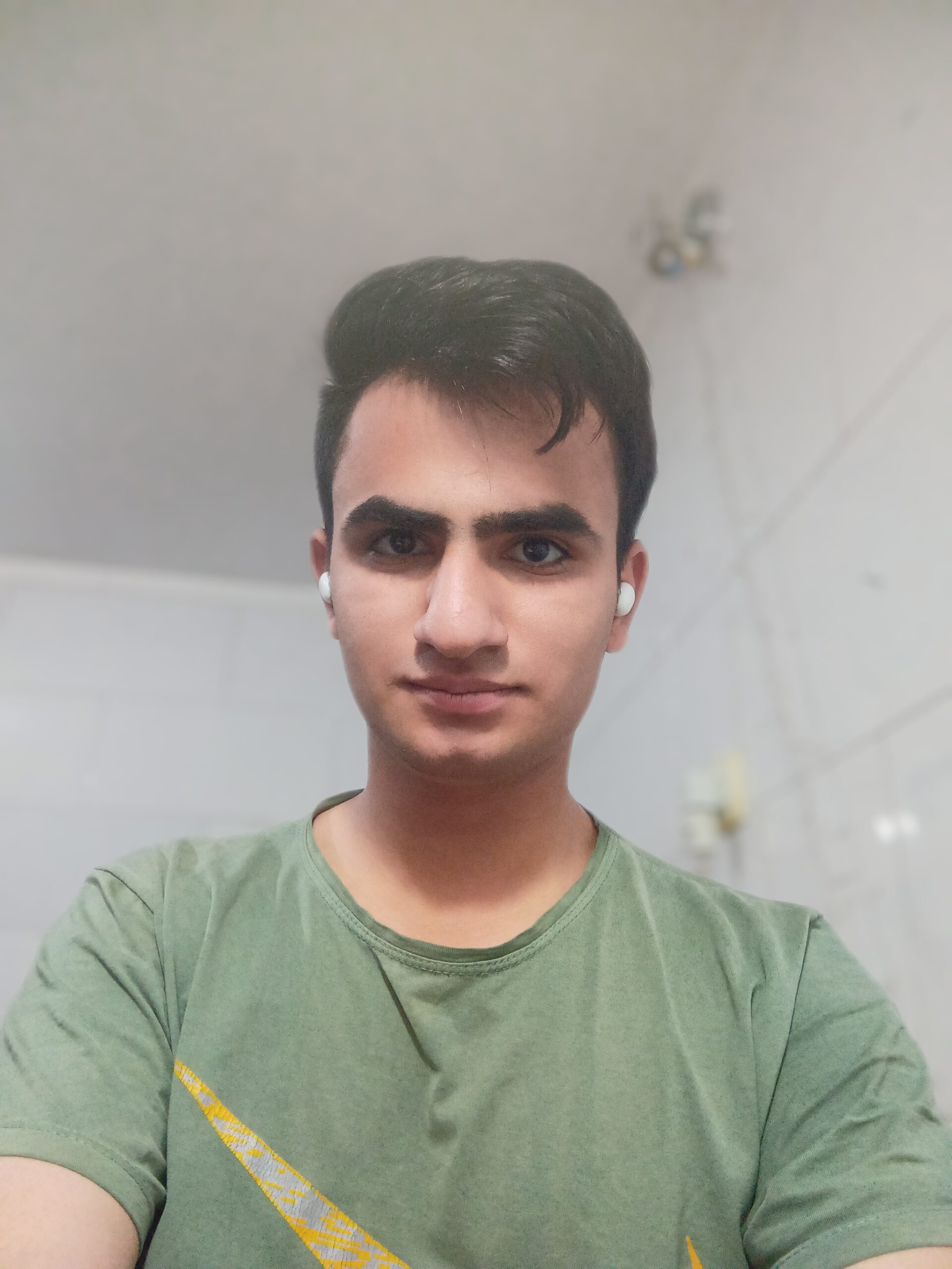 google104734325135339666115