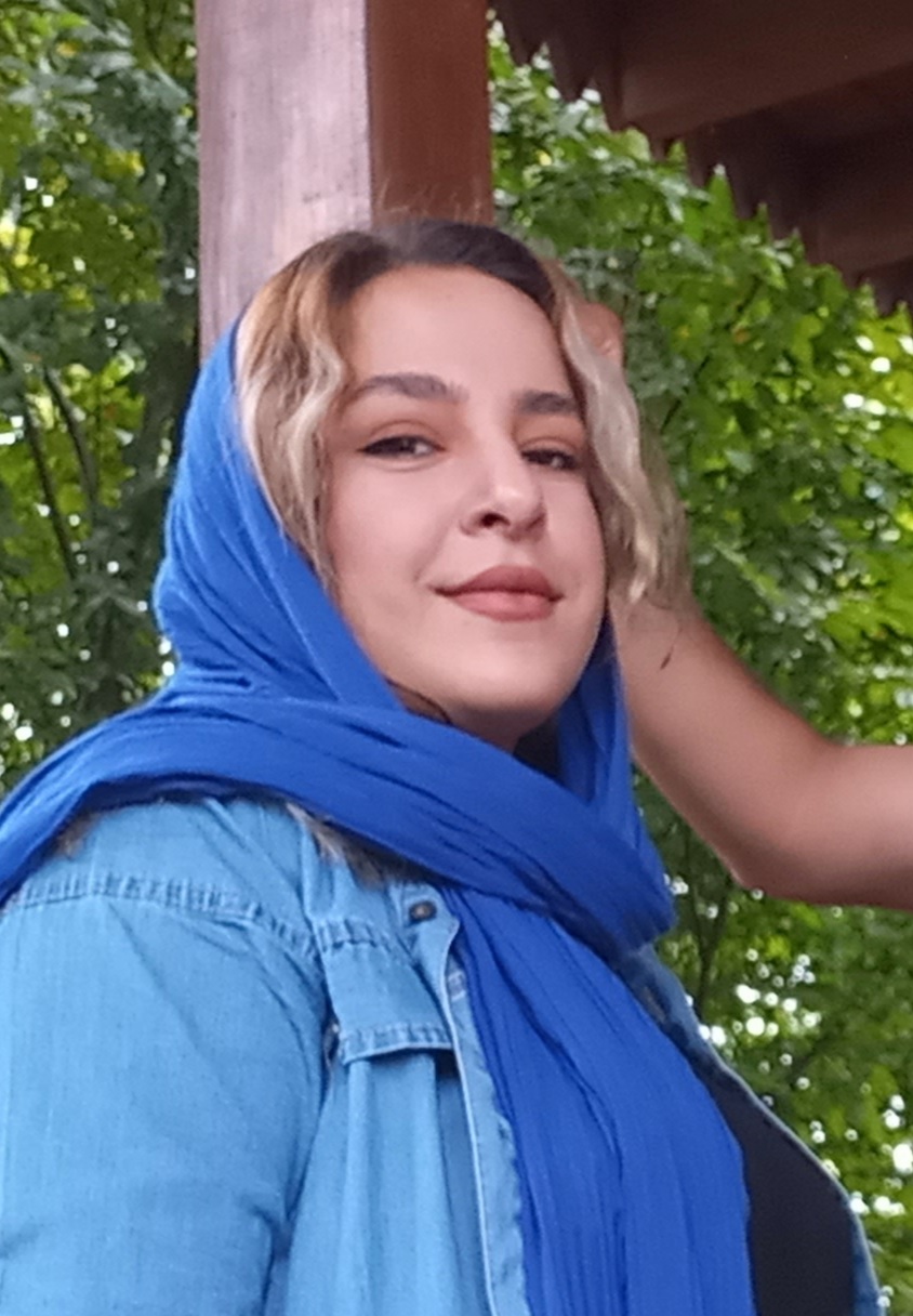 سیده صبا احمدی