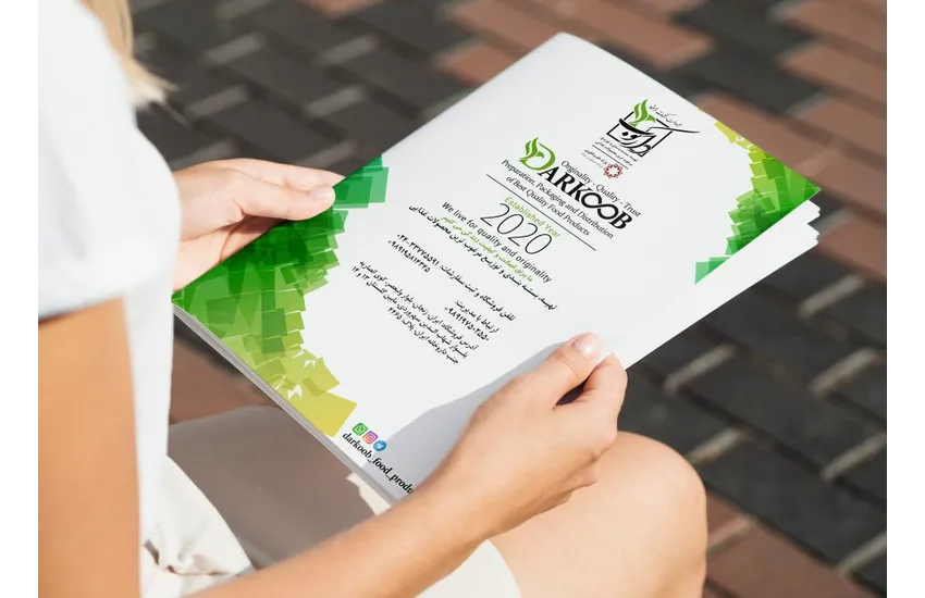 طراحی جلد کاتالوگ محصولات غذایی دارکوب