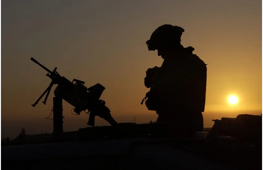 ترجمهی مقاله نظامی