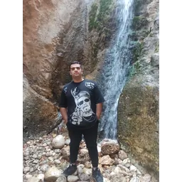 امیر حسین