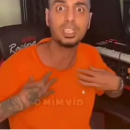 amiwrblue