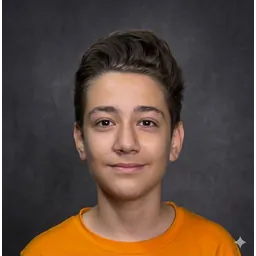 طاها همایونی