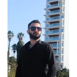 فربد احمدی