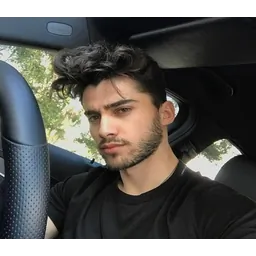 کوروش شجاع دل