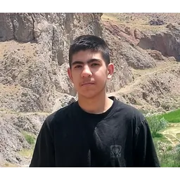 حسین احدزاده