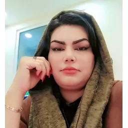 لیلا شجاعی