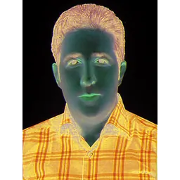 علیرضا کلاهی