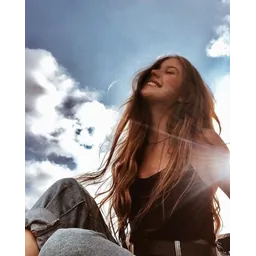 سارا دریابگیان