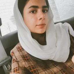 یاسمن موسی پور