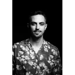 امیر حکمت خواه 