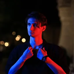 عارف محمودپور