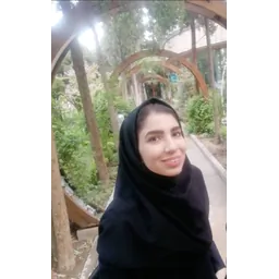 پریسا فتحیان