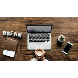 پریسا اکبری