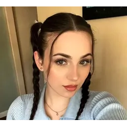 صبا خانزاده
