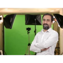 میثم نصرتی