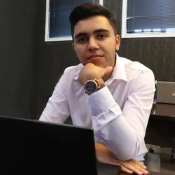 پارسا فرزانه